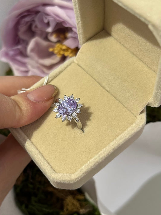 Anillo Diana “violeta”