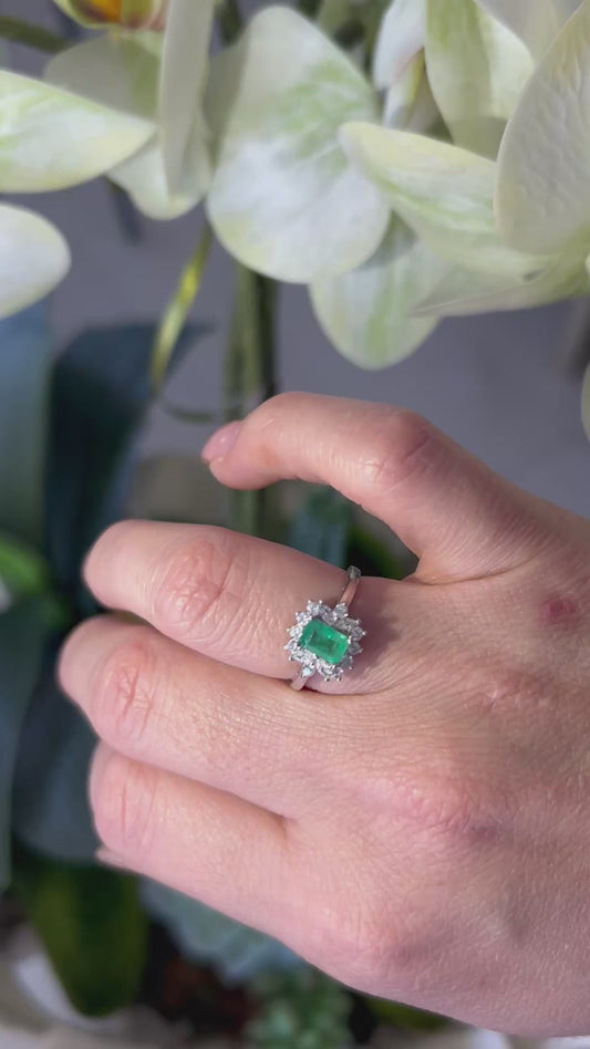 Anillo Carlota
